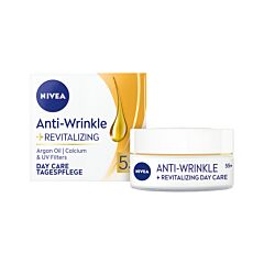 NIVEA AntiWrinkle+ Възстановяващ дневен крем против бръчки  55+