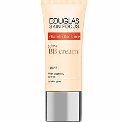 Douglas Focus Vitamin Radiance  Glow BB Cream Light