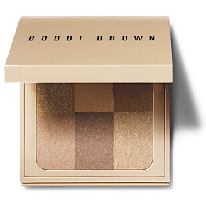 BOBBI BROWN Nude Finish Illuminating Powder